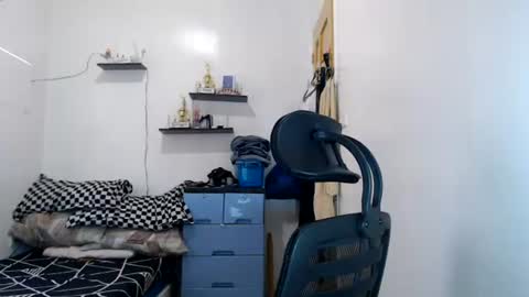 xandra xoxo online show from July 26, 8:34 am