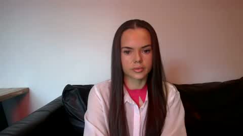 Jade online show from June 28, 6:59 pm