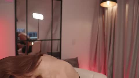 Thea online show from November 16, 12:34 am