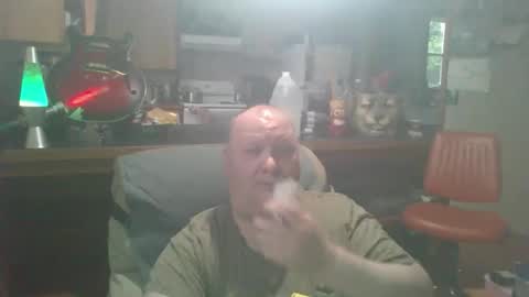 thealiensarecumming online show from June 9, 1:39 am