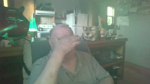 thealiensarecumming online show from June 13, 3:28 am