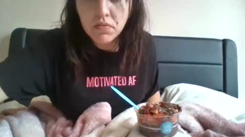 thebabybrii online show from September 18, 2:43 pm