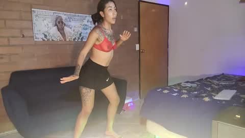 thebadwolf818 online show from September 12, 10:12 pm