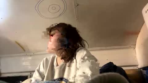 Come Have Fun online show from February 20, 2:55 am