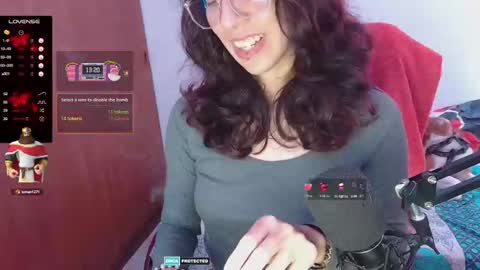 Snapshot of thecherry_paulette chatting on February 12, 9:11 pm Paulette online show from February 12, 9:11 pm