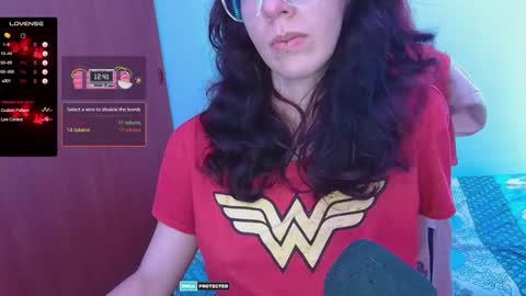 Snapshot of thecherry_paulette chatting on February 25, 5:52 am Paulette online show from February 25, 5:52 am