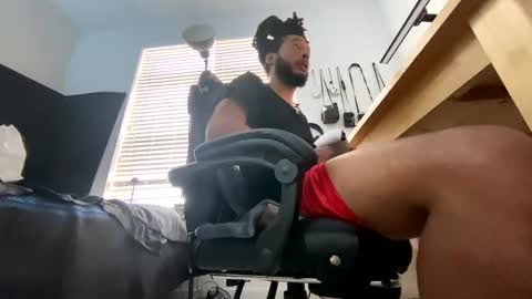 king capo thee online show from December 24, 7:33 pm