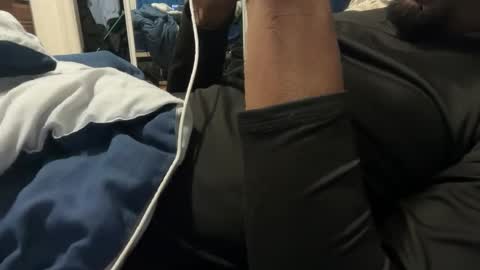 theeshooterr online show from February 10, 12:19 am