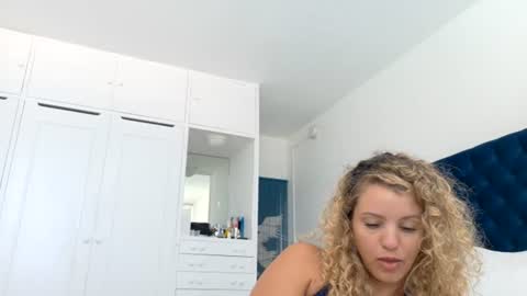 Lily Marie online show from June 25, 6:46 pm