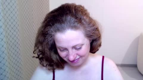 Ella online show from March 19, 6:46 pm