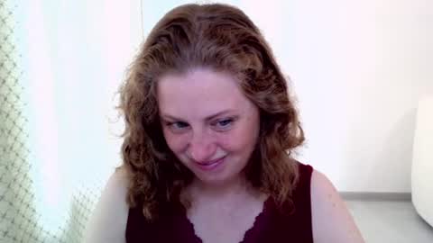 Ella online show from June 11, 5:38 am