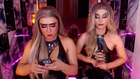 Paula online show from December 4, 10:37 am