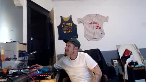 sledge online show from March 3, 4:36 pm