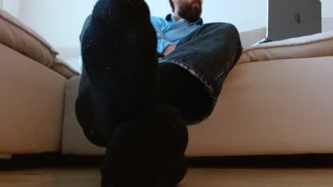 TheMonarchGoat online show from October 3, 12:13 pm