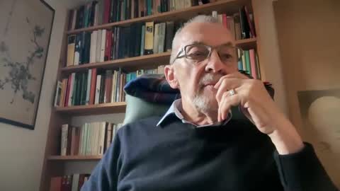 theowlandthe online show from February 12, 11:40 am