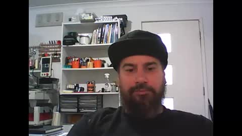 Snapshot of theozbeardguy chatting on January 21, 4:10 am aussiebeard online show from January 21, 4:10 am
