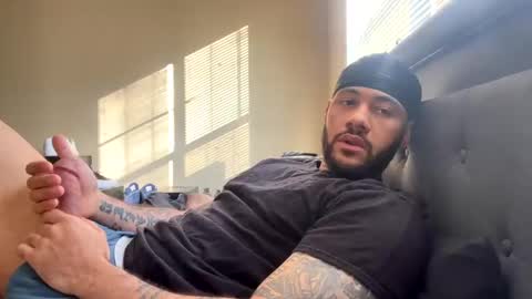 Snapshot of thepipe_layer chatting on January 12, 2:09 pm ThePipe online show from January 12, 2:09 pm