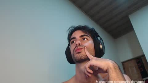Santiago Enrique online show from August 2, 6:04 am