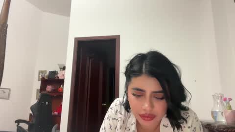 therealcamilabaddie online show from March 1, 9:18 am