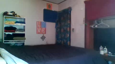 Snapshot of therealprimitive chatting on September 14, 4:08 pm therealprimitive online show from September 14, 4:08 pm