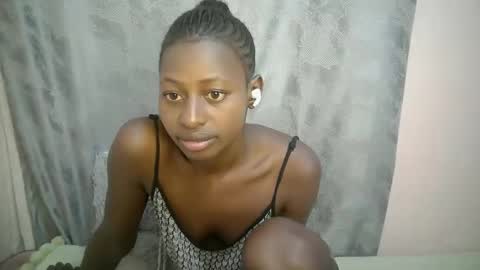 Snapshot of therry_heart chatting on October 11, 2:00 pm hearty online show from October 11, 2:00 pm