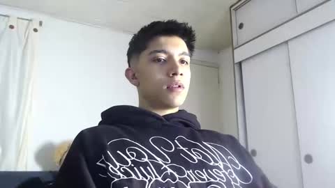 thesaint_xxx online show from February 28, 11:03 am