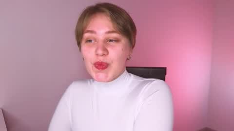 Lucia online show from February 16, 8:12 am