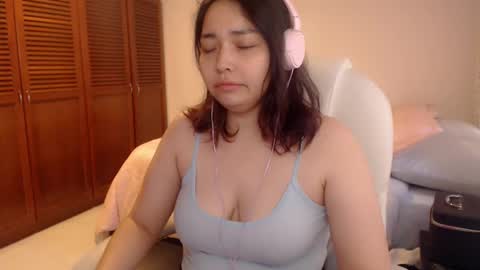 Mai online show from March 22, 8:35 pm