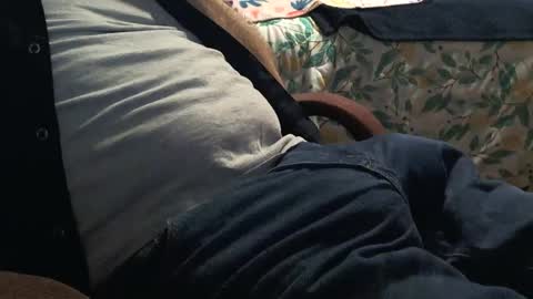 Snapshot of thetnguy chatting on January 27, 2:20 am thetnguy online show from January 27, 2:20 am