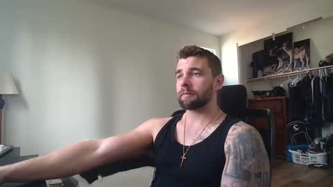 troy online show from March 28, 8:54 pm