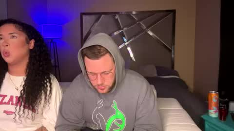 The Vibe Room online show from October 4, 6:22 am