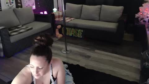 Chase online show from January 11, 8:15 pm