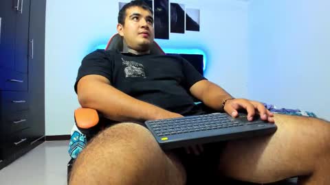 Thiago online show from January 15, 3:48 am