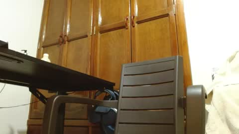 thiago_deseo69 online show from April 18, 2:13 am