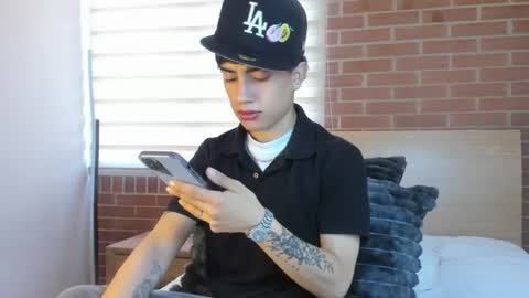 Thiago online show from June 25, 6:57 pm