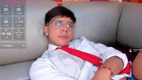 thiago online show from April 9, 2:34 pm