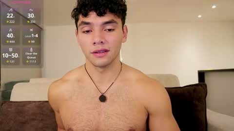 Just Thiago  online show from March 26, 3:01 am