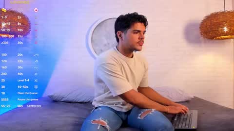 Thiago online show from September 16, 11:12 am