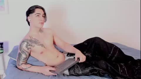 Thiago Winteer online show from July 22, 6:04 am