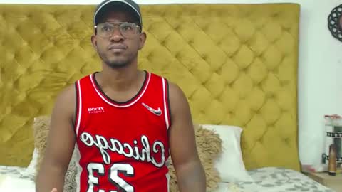 Thiago online show from July 29, 12:38 pm