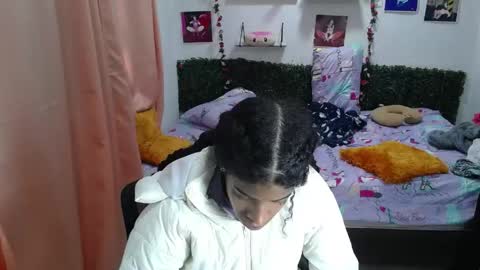 thiana_horny online show from June 6, 2:01 pm