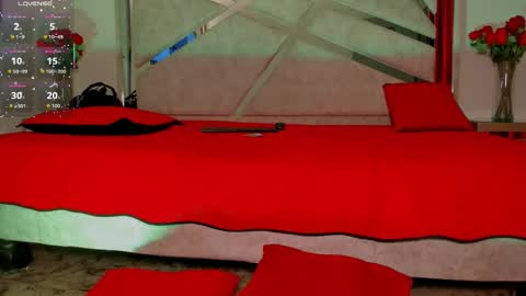 Lexxy online show from December 15, 12:45 pm