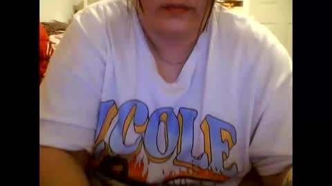 thickassazn93 online show from December 16, 4:02 am