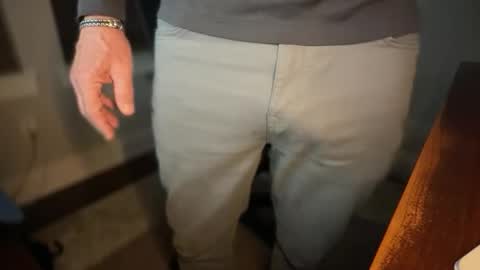 thickcock_9 online show from December 1, 2:20 am