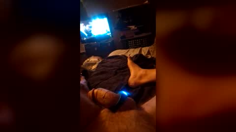 thickdick4u1 online show from August 2, 7:32 am