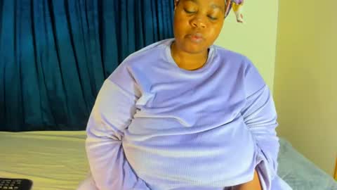 thickleeyanaxxx online show from June 13, 4:34 am