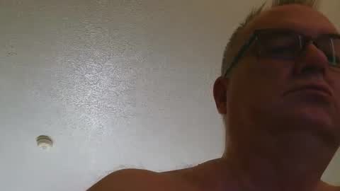 thickwhiteload online show from April 7, 1:13 pm