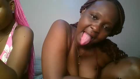 Rue online show from March 4, 6:38 pm