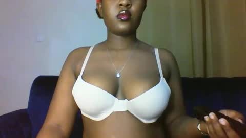 thickyannah online show from September 14, 10:55 pm