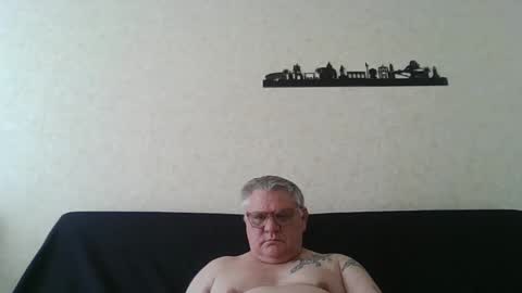 Thierrysymp online show from March 3, 9:38 am